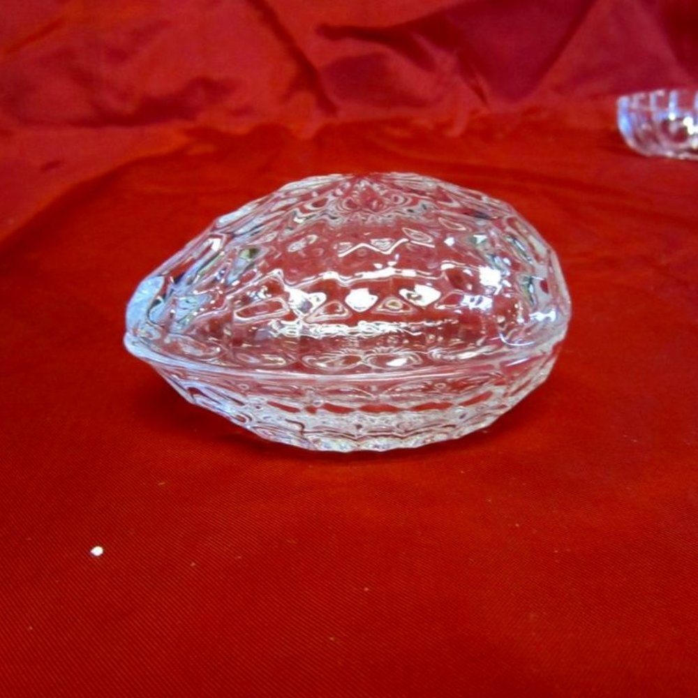 VTG 60'S CRYSTAL EGG SHAPED TRINKET BOX W/LID